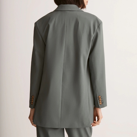 Madewell Oversized Menswear Blazer & Pleated Tapered Pants (Set) - Picture 4 of 12